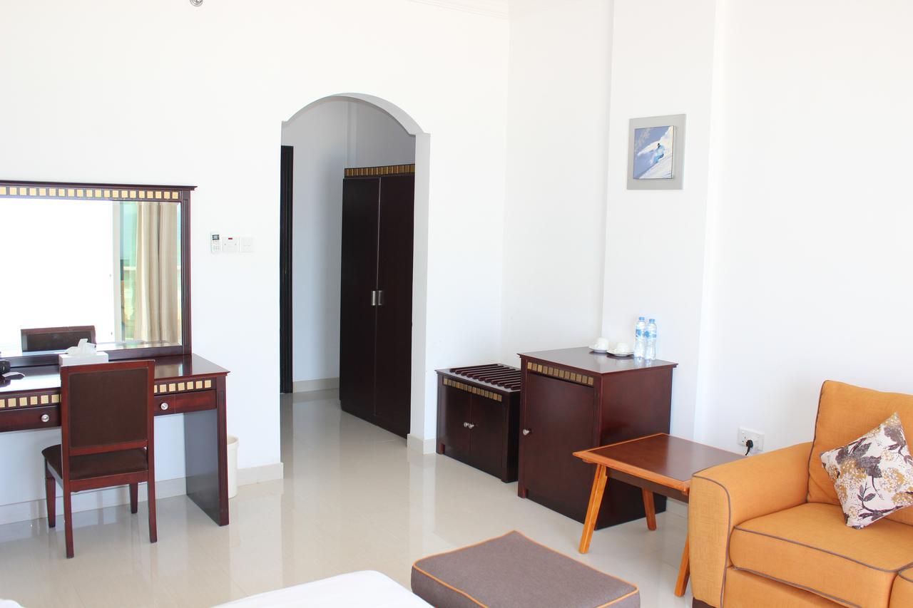 Beach Resort Salalah Exterior photo